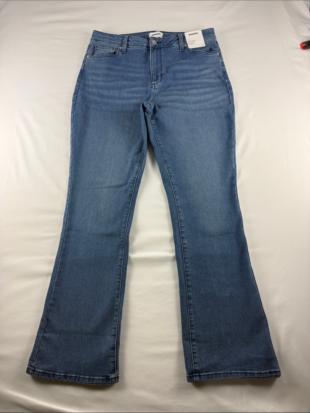 Sonoma Mid Rise Bootcut Jeans Women's Size 14 NWT Stretch Denim